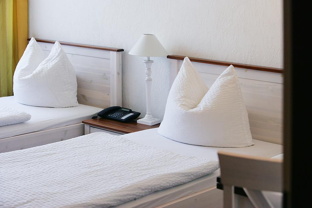 גומרסבך Garni Hotel Bodden חדר תמונה